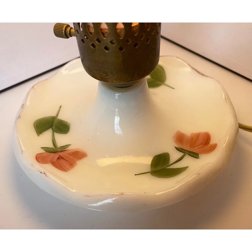 Vintage Milk Glass Hurricane Lamp Hand Painted Pink‎ Roses Ruffled Boudoir Light